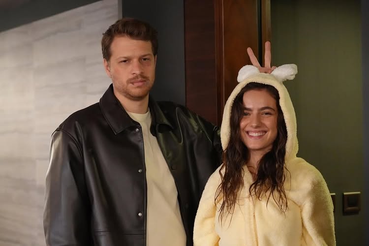 Instagram post by @ava.yaman: Yol Arkadaşım 🥰 @burakyoruks