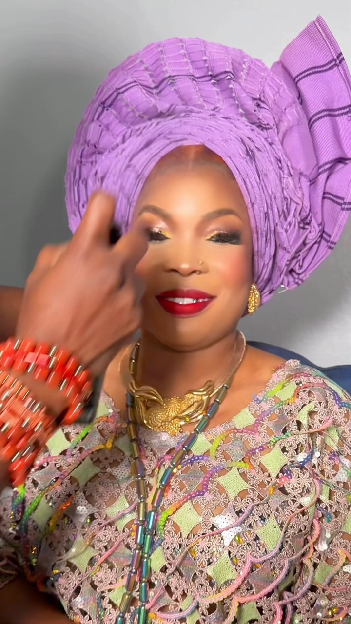 Instagram post by @beautyflymakeover: Hajia Ejalonibu ❤️❤️❤️ @beautyflymakeover #californiamakeupartist #bayareamakeupartist #beautyflymak…