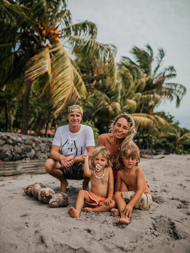 Instagram post by @kellyyhill: Ometepe Island, Nicaragua 🇳🇮 🏝️ 3 of the most magical days on this tiny tropical volcanic island