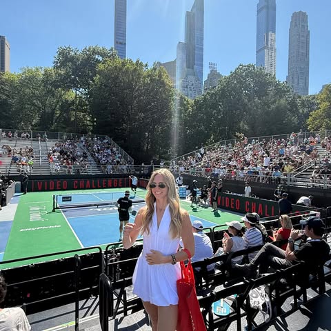 pickleball.chick post