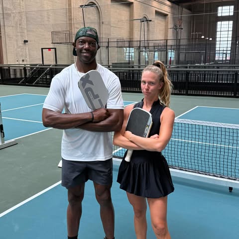 pickleball.chick post