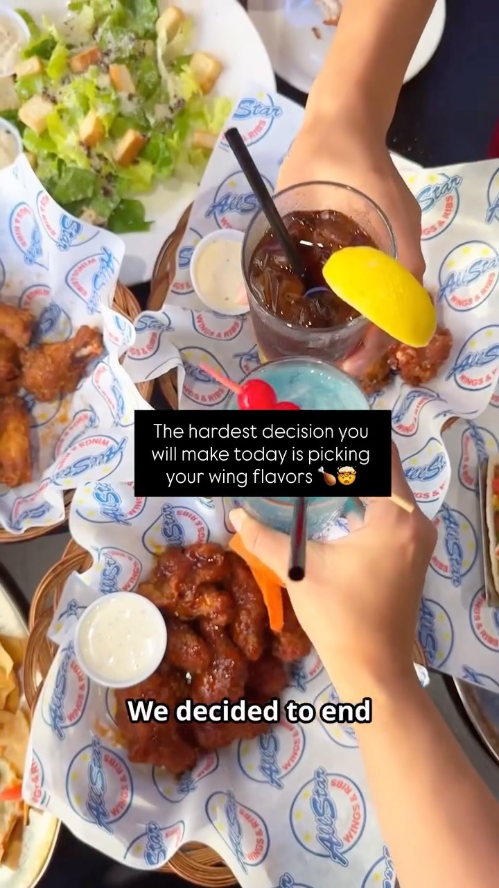Instagram post by @smileey.lucy: We decided to completely wing it for our family meal today, and it was the best decision ever! 🍗🤤 …