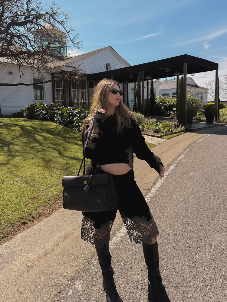 Instagram post by @stephaniedemner: De todas las hadas ya saben cuál soy 🧚