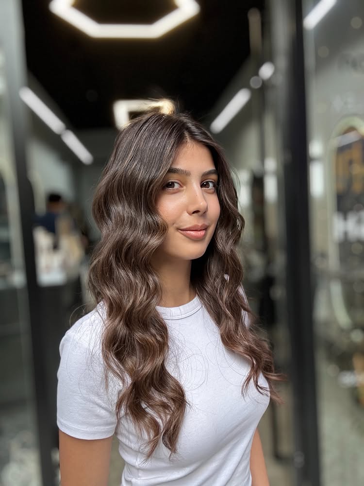 Instagram post by @thebrusharths: ✨TheBrushArtHsBeşiktaş✨@thebrusharths #BeşiktaşKuaför #ombre #hairstyle #trend #haircut Saç sadece s…