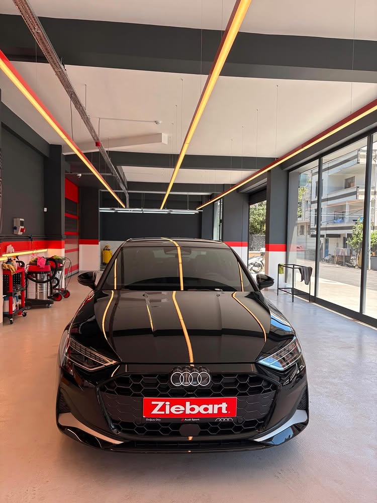Instagram post by @ziebartkurtkoypremium: 🖤 Siyahın asaleti, profesyonel korumayla buluştu. Bu Audi’ye; ✔️ Premium PPF Boya Koruma Filmi ✔️ I…